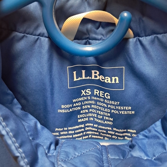 L.L. Bean Insulated Down Vest Size XS - Picture 4 of 4